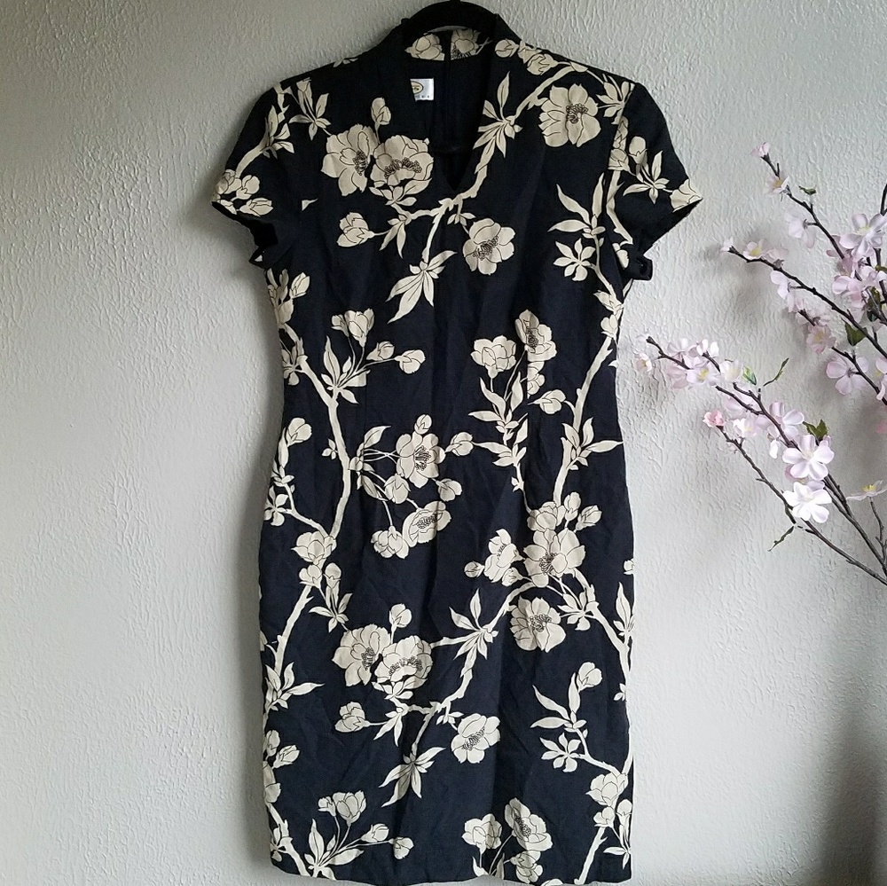 4/15$$🛍 Talbots Petites Dress
